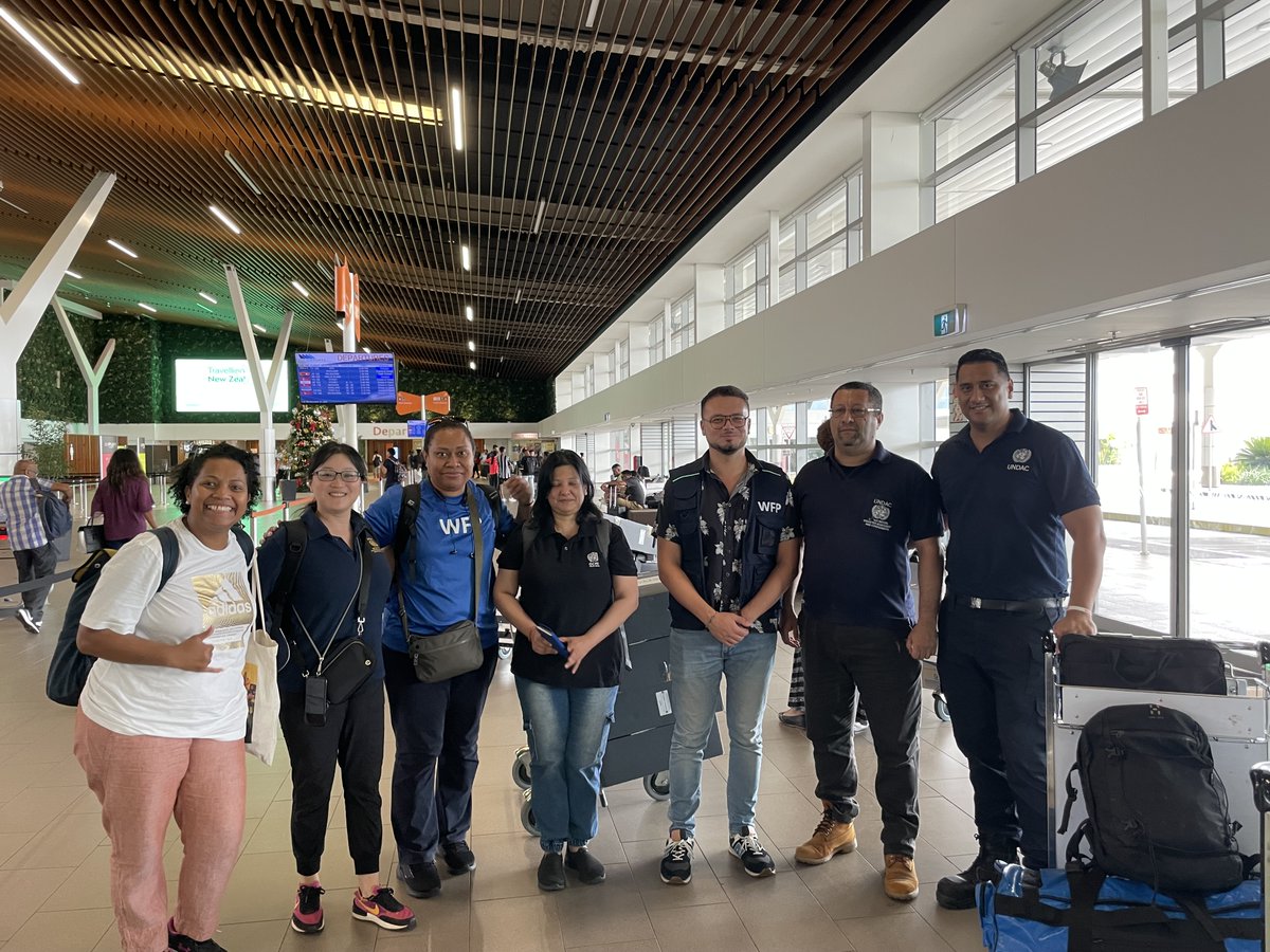 alphabahnet's tweet photo. @WFP stands with the people of Vanuatu following the devastating 7.3 earthquake that struck Efate on 17 December.
Today, WFP dispatched a humanitarian charter flight from Fiji transporting humanitarians and urgent relief supplies for the people of Vanuatu. @WFP_Pacific_ @WFPAsiaPacific