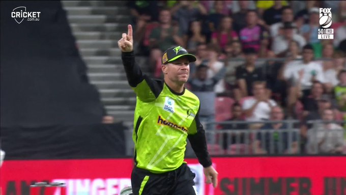 Rocket Arm of Warner 🔥 📹 Credits: Twitter/BBL