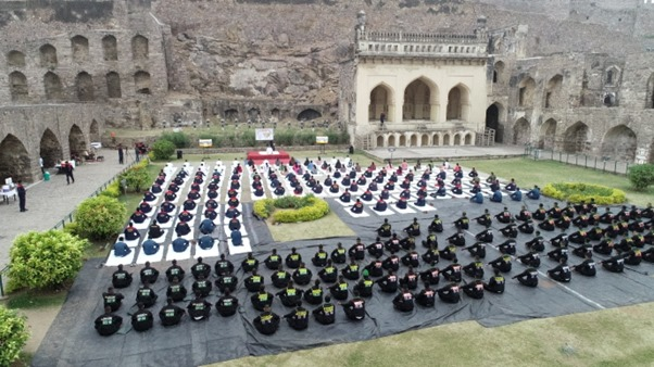 shashankl's tweet photo. The ones who defend our country are also protecting their own minds in deep meditation with @ArtOfLiving. Corps of Electronics and Mechanical Engineers are creating history in the historic Golkonda fort on #WorldMeditationDay2024

#WorldMeditatesWithGurudev @Gurudev https://t.co/iRXvrnL0ce