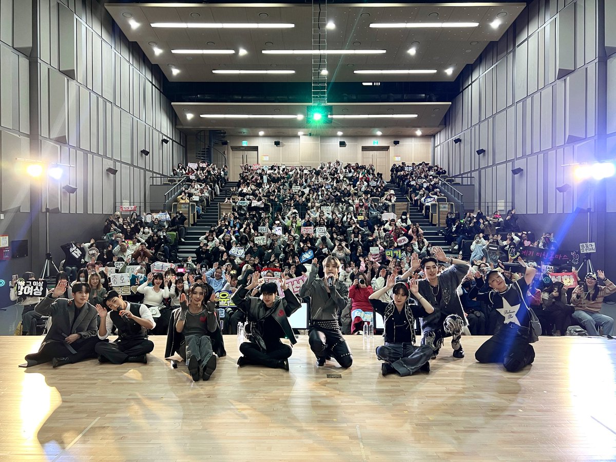 It’s been two years since the last time we were on the stage but it seems like MANEEZ always waits for us. Thank you everyone to everyone who attended our comeback showcase today! Don’t forget to have a Crazy Form days from now on, MANEEZ! 🔥 #YTEEZ #MANEEZ #SetSailAgain