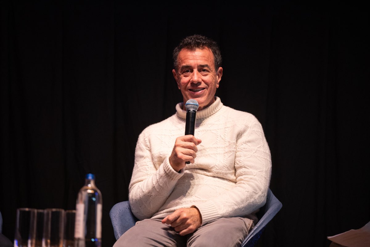 HorschampFR's tweet photo. Retour en images sur la masterclass de Matteo Garrone, pour les Arcs Film Festival, animée par Léolo Victor-Pujebet et Simon Courtois. 

Replay à retrouver dans une semaine sur https://t.co/lYDyVU1rV4 

© Aurélie Lamachère https://t.co/7QBxAhs52M