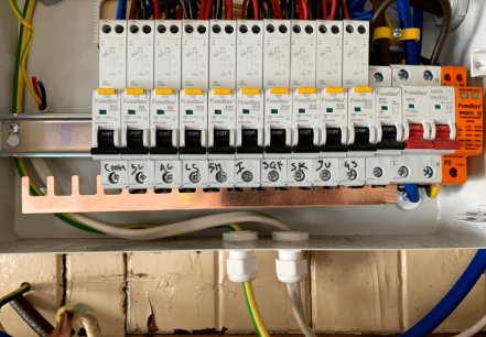 's tweet image. Looking for the Best #ConsumerUnits in #Potterspury, then contact #KESElectrical. For more info. visit - maps.app.goo.gl/93JJY48EFwfAwJ…