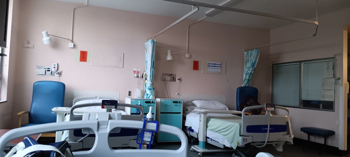 BentexTv's tweet photo. Blue, my location. X is where I was born.
- My new digs
- Another blood test, 2nd in new digs
I've been moved from the lunatic. I just hope he doesn't follow me here. I'm first in, that makes me the boss!
#SettlingIn https://t.co/MJPp6R7WLT