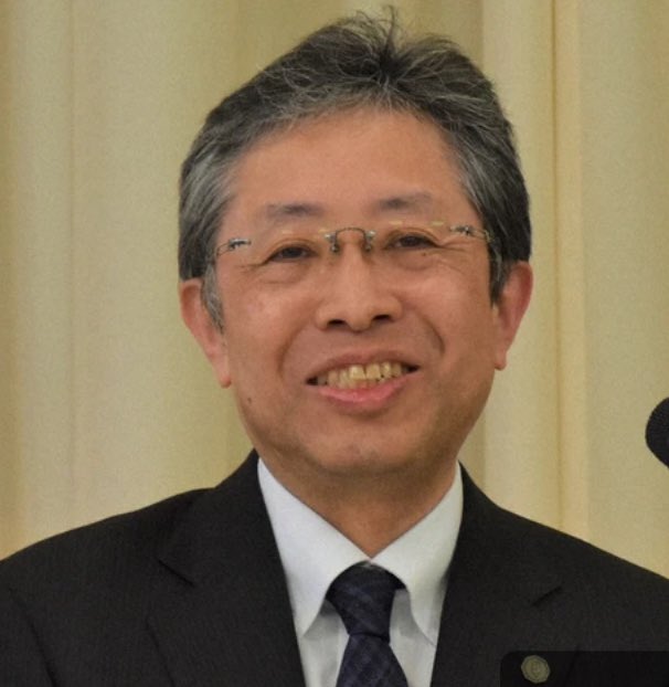 Kazulu9's tweet image. #飯島健太郎 
「あれはプレイ。一般人は騙せても、このワシの目はごまかせんぞ」

よっぽどそっち系のAVに精通してるらしい。
#調教モノ好き 
#変態裁判官 #大阪高裁