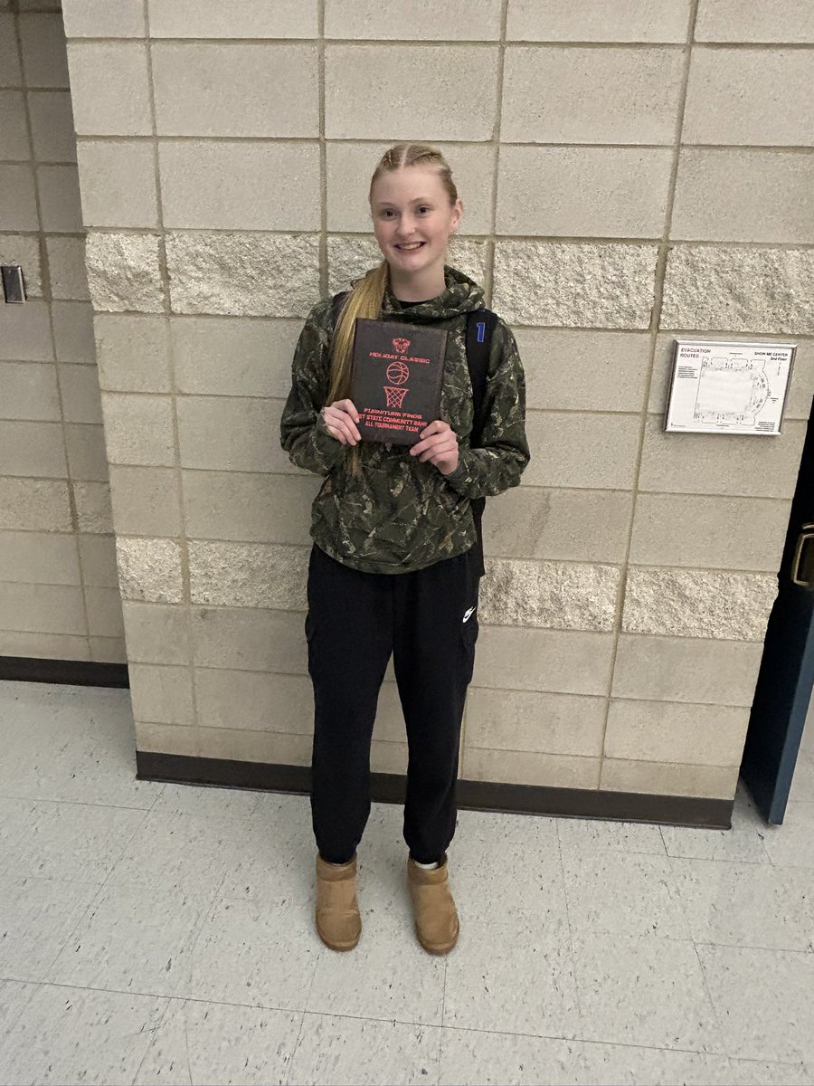 Southeast Dynasty (@se_dynasty) on Twitter photo Shout out to <a href="/AbygailA_11/">Abygail Amberger</a> who was named to the <a href="/FSCBHolidayClas/">First State Community Bank Holiday Classic</a> All Tournament Team! She averaged 21.5 ppg in 4 games and Thursday broke a school record at her HS! Most free throws made in a game she made 16/19! Keep up the great work Aby! 💪🏻💙🏀👏🏻 Shout out to <a href="/AbygailA_11/">Abygail Amberger</a> who was named to the <a href="/FSCBHolidayClas/">First State Community Bank Holiday Classic</a> All Tournament Team! She averaged 21.5 ppg in 4 games and Thursday broke a school record at her HS! Most free throws made in a game she made 16/19! Keep up the great work Aby! 💪🏻💙🏀👏🏻