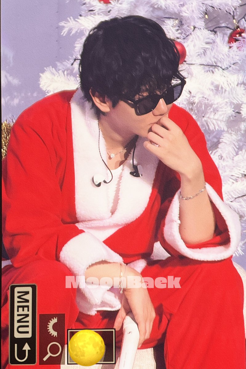 MoonBaek56 tweet media