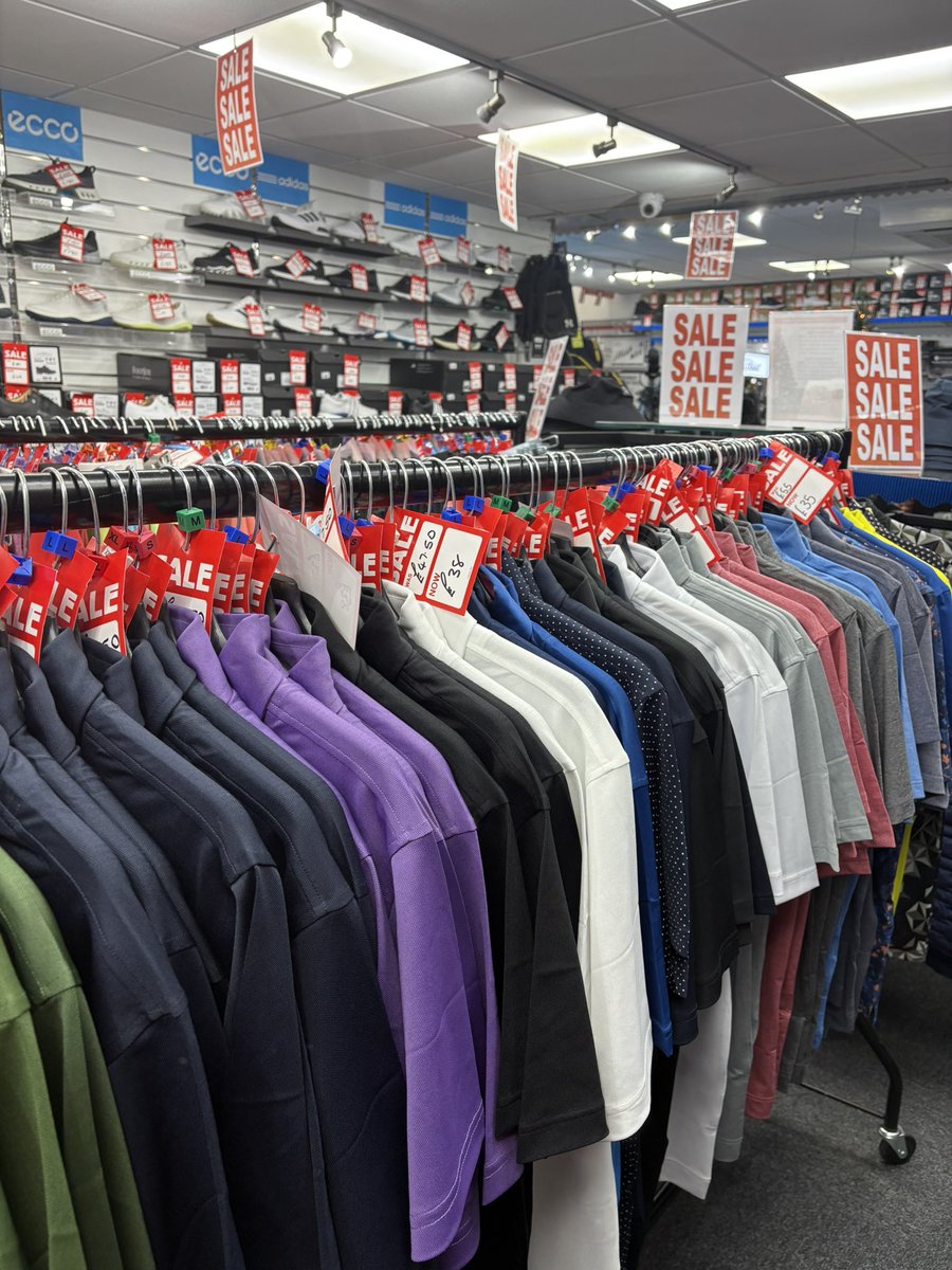 dlambertgolf's tweet photo. UP TO 70% OFF ALL MEN’S &amp; WOMEN’S CLOTHING, SHOES AND WATERPROOFS

West Malling Golf Club, ME19 5AR

#kent #golf https://t.co/ovsHzpMwfx