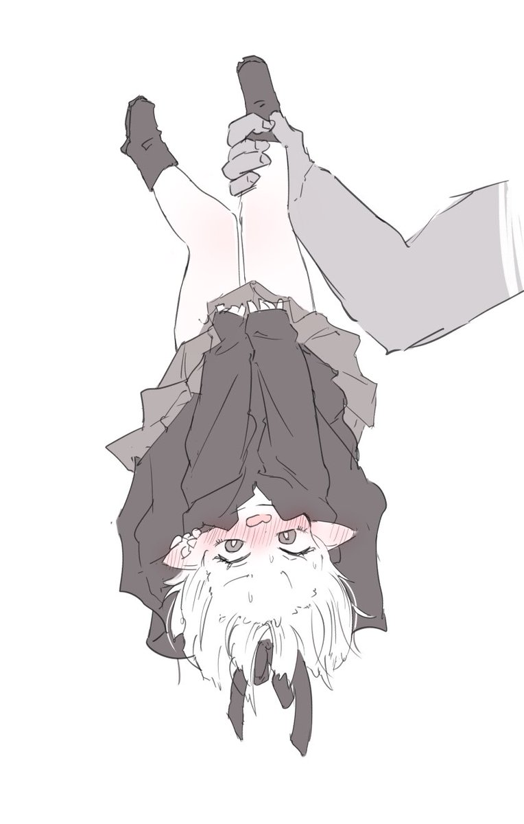 #今年一番伸びた絵を貼る
ララフェルの好きな持ち方のやつでした 