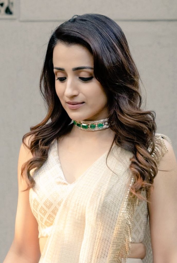 GfUeT7OaEAALQBz?format=jpg&name=medium