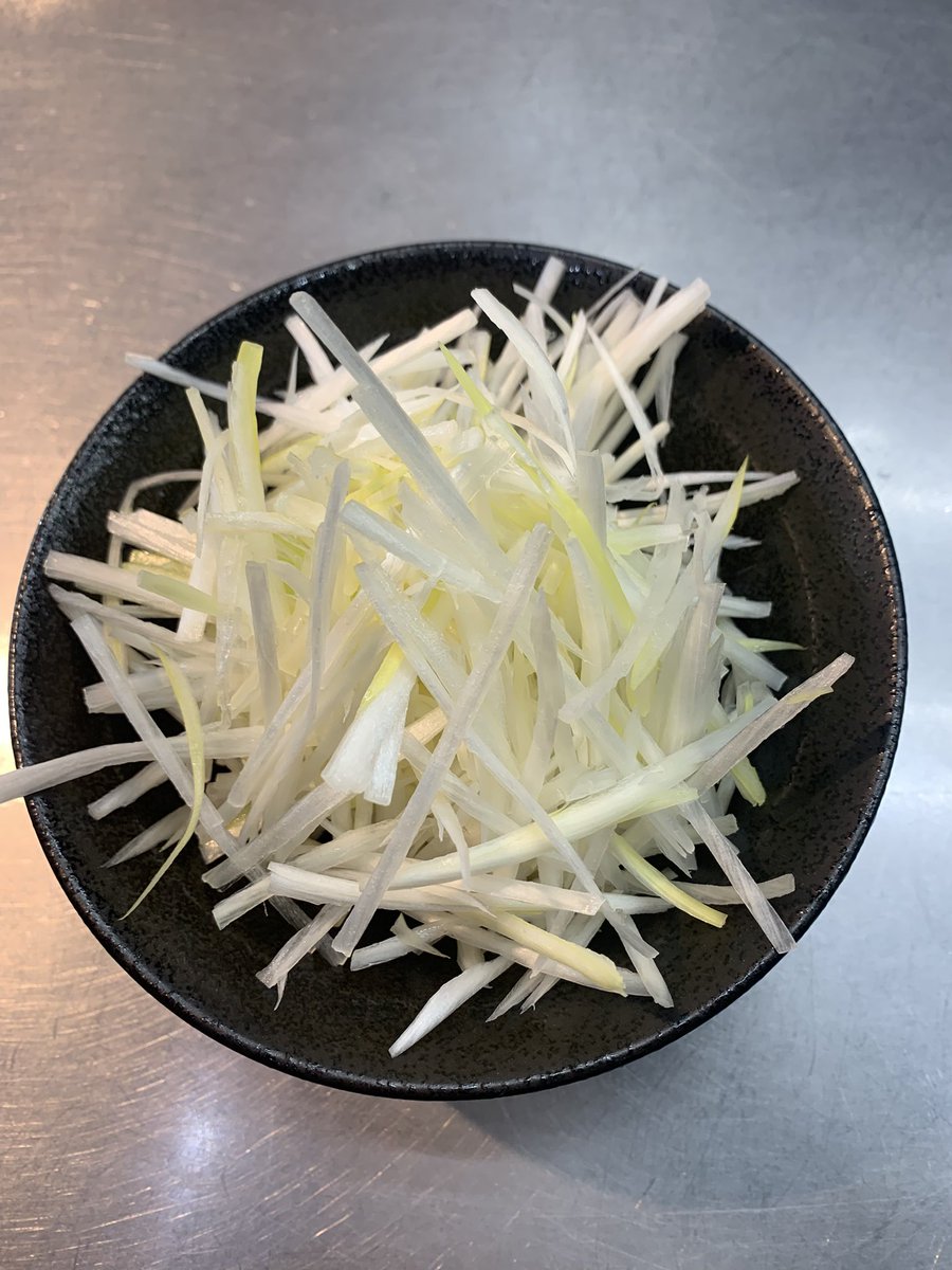 ra_menittoku's tweet photo. ラーメンいっとくのチャーシューはいかがでしょうか！（下の画像参照）
ご予約電話0297-64-6305
数量に限りがあるためお早目にお電話ください。 https://t.co/w1YnzTJgxv