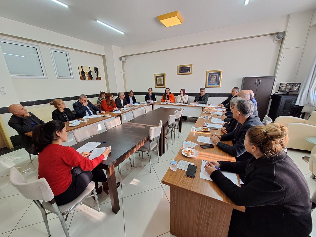 📍EDP İzmir/Güzelbahçe

EDP Güzelbahçe aylık istişare toplantısı gerçekleştirildi.

Tüm katılımcılara katılımlarından dolayı teşekkür eder, toplantımızın hayırlara vesile olmasını dileriz.

#EğitimeDestekPlatformu