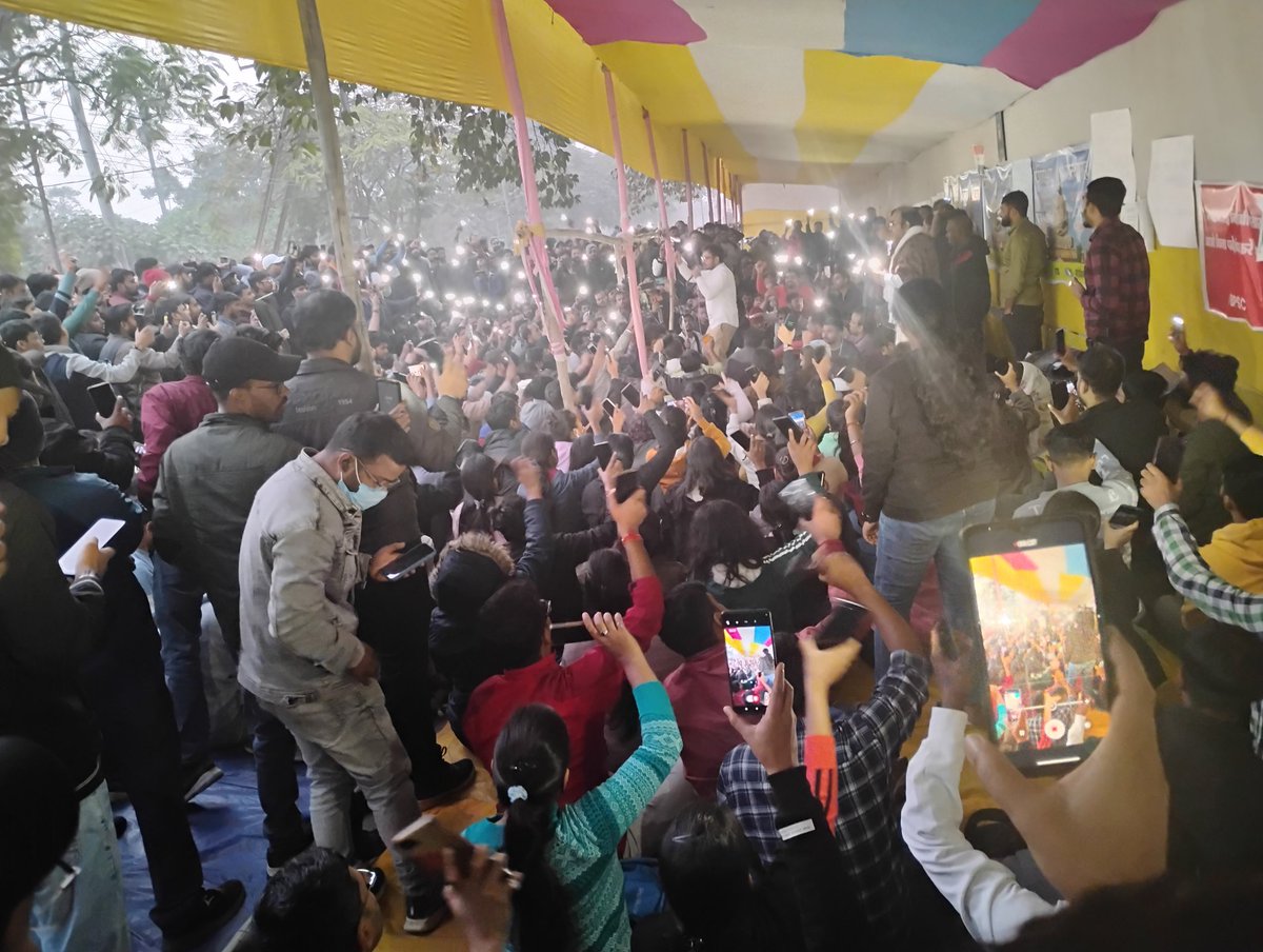 kaushalbhagat2's tweet image. Today&apos;s 4th day of Satyagraha,but till now not any rulling party come to know in which condition student are in Gardanibagh.this show SAHI MAI NITISH KUMAR BIMAR HAi,🙏
#BPSC_ReExam_ForAll 
@NitishKumar @aajtak @airnews_patna @ANI @sudhirchaudhary @iChiragPaswan 
@PMOIndia @ndtv