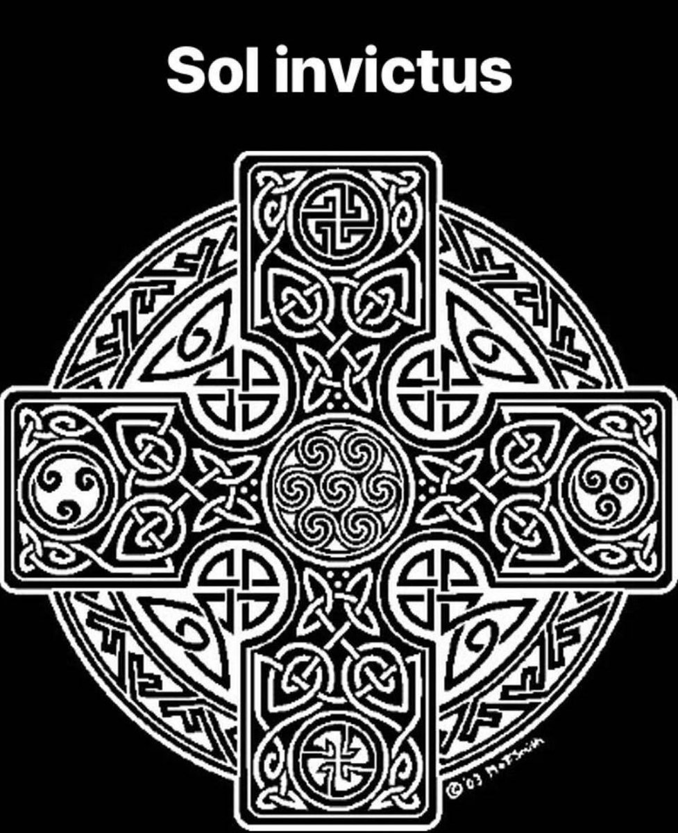 durlindana69's tweet image. Meglio accendere una candela che maledire l'oscurità.
Finché uno solo combatte la notte eterna non verrà.
#21dicembre
#solstizio
#SolInvictus