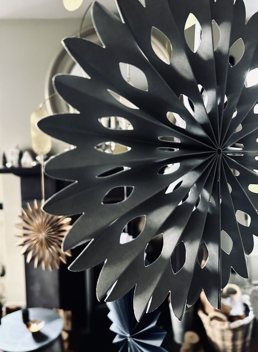 victoria ramsden tweet media