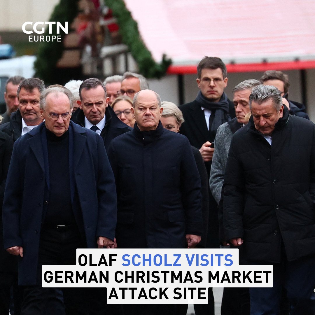 CGTNEurope's tweet photo. German Chancellor Olaf Scholz travelled to Magdeburg to pay his respects at the scene of the deadly car-ramming attack on a Christmas market which has killed at least five people .
#germany #germanattack #scholz #christmasmarket https://t.co/61lQMGcPT4