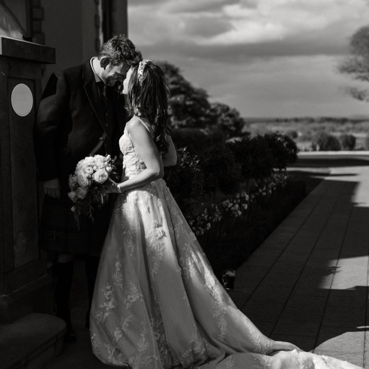 A moment from a winter wedding at Glenlo Abbey Hotel &amp; Estate.

Timeless romance, stunning surroundings, and memories to cherish forever.

#winter #romance #wedding