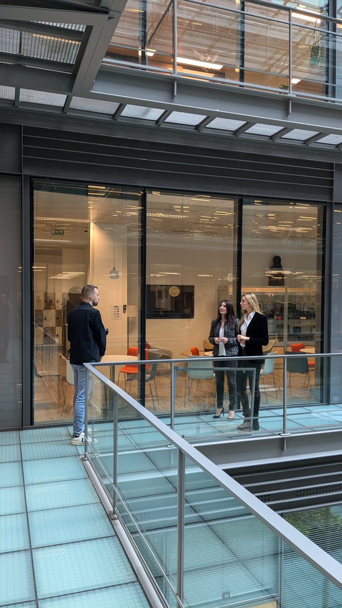 1️⃣Cadeau de Noël2️⃣Bonne résolution 🎯 : 2 questions en cette période, une réponse pour les entreprises familiales et les family offices: assurer la continuité! Comment ?
🎁 'Jeunes Administrateurs Familiaux' : Une Formation à Impact! AFFO-<a href="/EDHEC_BSchool/">EDHEC_BSchool</a> 
📹linkedin.com/posts/ranialab…