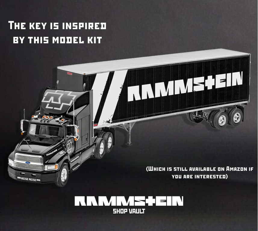 RammsteinShopUn's tweet photo. Rammstein advent calendar day 21 🎄:
A super cute USB Key.
The key is inspired by the tour truck model kit (Which is still available on Amazon if you are interested).

1/2

#Rammstein #RammsteinShop #RammsteinAdventCalendar #USBKey #Truck https://t.co/ERw4hUaORI
