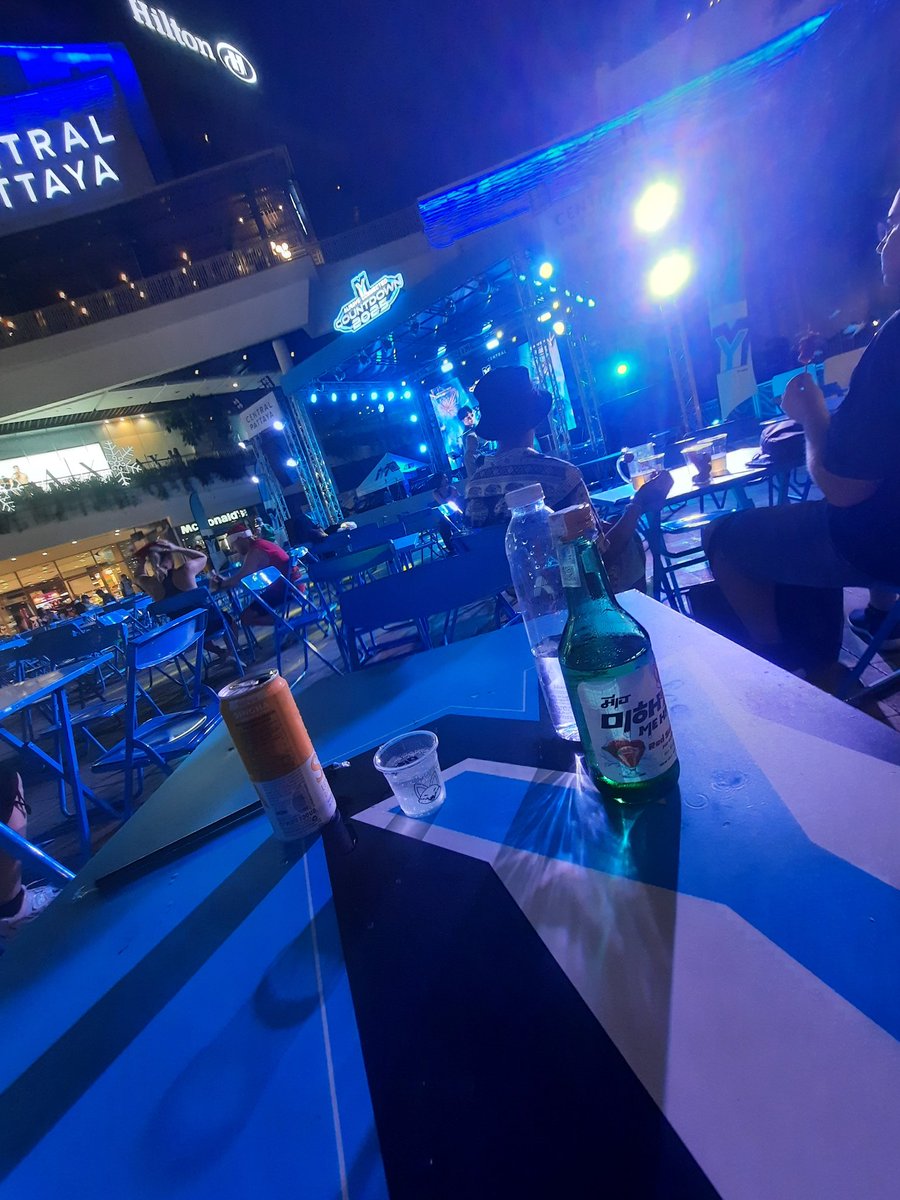 zeedR7's tweet photo. หาเพื่อนจิบเบียร์ พัทยาคืนนี้ครับ ริมหาดชิลๆกัน แถวเซ็นทรัล เดี๋ยวเลี้ยงเองครับ 😊

ยินดีที่รู้จักครับ
#นัดเย็ดพัทยา #หาเพื่อนพัทยา #FWBพัทยา https://t.co/hDEsyToLc2