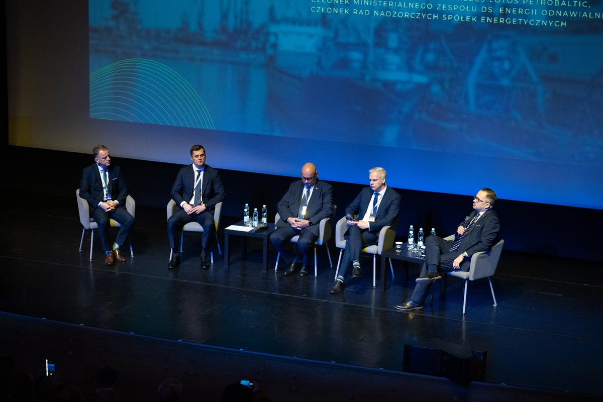 Polska i Pomorze przyszłości ✌️
Kongres <a href="/ecrgroup/">ECR Group</a> i <a href="/takdlarozwoju/">TakDlaRozwoju</a>
<a href="/mhorala/">Marcin Horała</a>
<a href="/GStrzelczyk/">Grzegorz Strzelczyk 🇵🇱 💯</a>