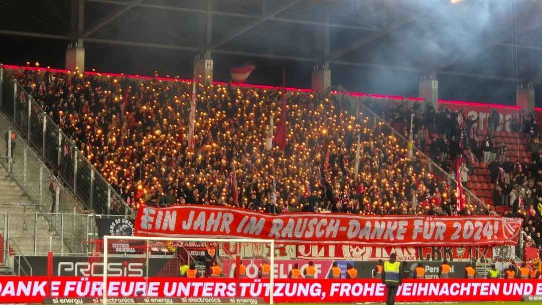 Illu429's tweet image. &quot;Ein Jahr im Rausch - Danke für 2024&quot; Diese Worte beschreiben das Jahr einfach nur perfekt und hier ein Thread🧵zu meinen Highlights zu der Regionalliga und 3. Liga aus dem Jahr 2024.

#FCE #FCEnergie 
(like und repost nicht vergessen)