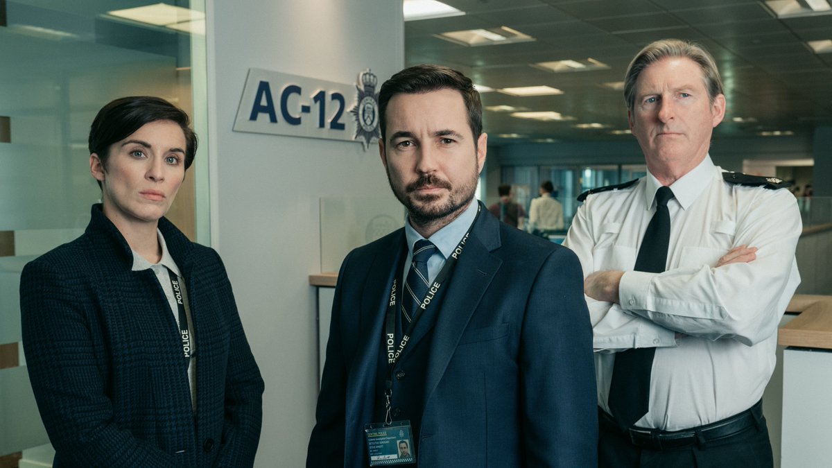 buergler's tweet photo. Die beste Polizeiserie? Nein, nicht «The Wire» (auf Platz 2, ok). Aus meiner Sicht gehört der Titel «Line of Duty» von der BBC. Geniale Figuren und nervenaufreibende Verhöre.  
https://t.co/Gb4lPjZ1gP https://t.co/xMkasKLJj1