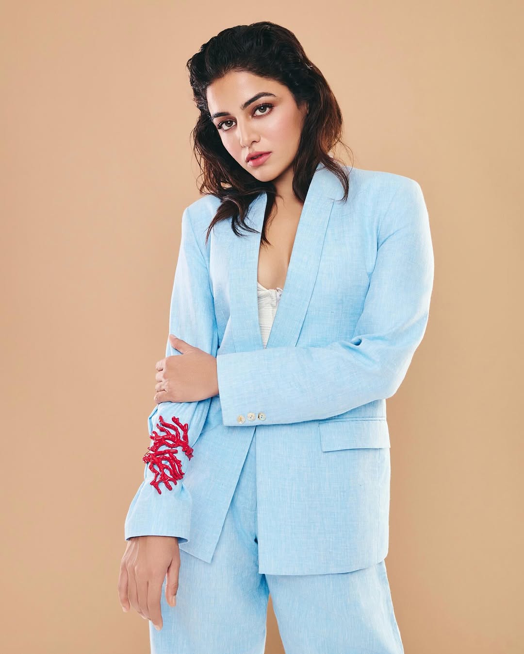 GfUpJ-2bEAApSjM?format=jpg&name=large