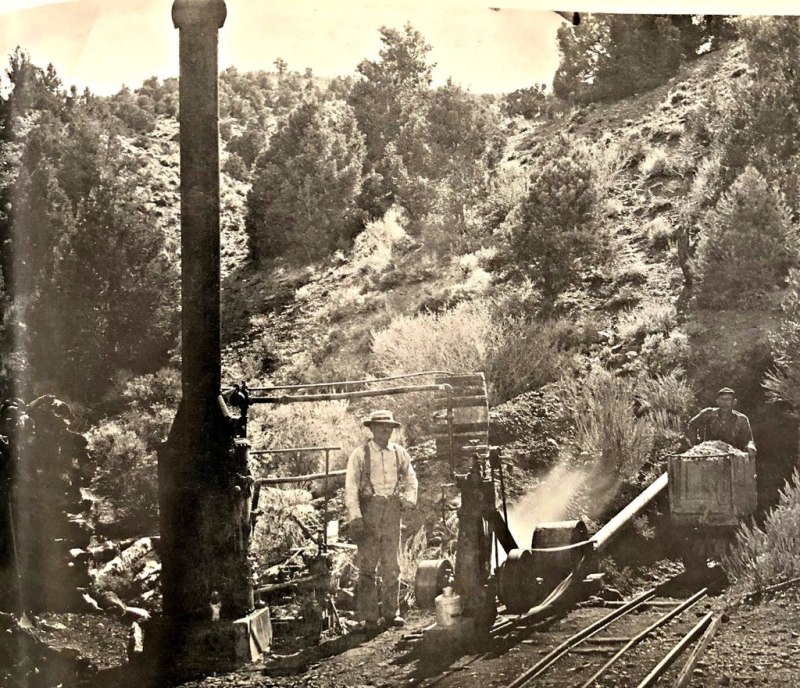 On March 16th 1888, a fragment of leg bone was found in Pine Grove Nevada. The portion of leg bone was from just below the knee and weighed 20 pounds. It was measured at 2 feet long.

The skeleton, was said to have been around 25 feet tall according to local physicians.