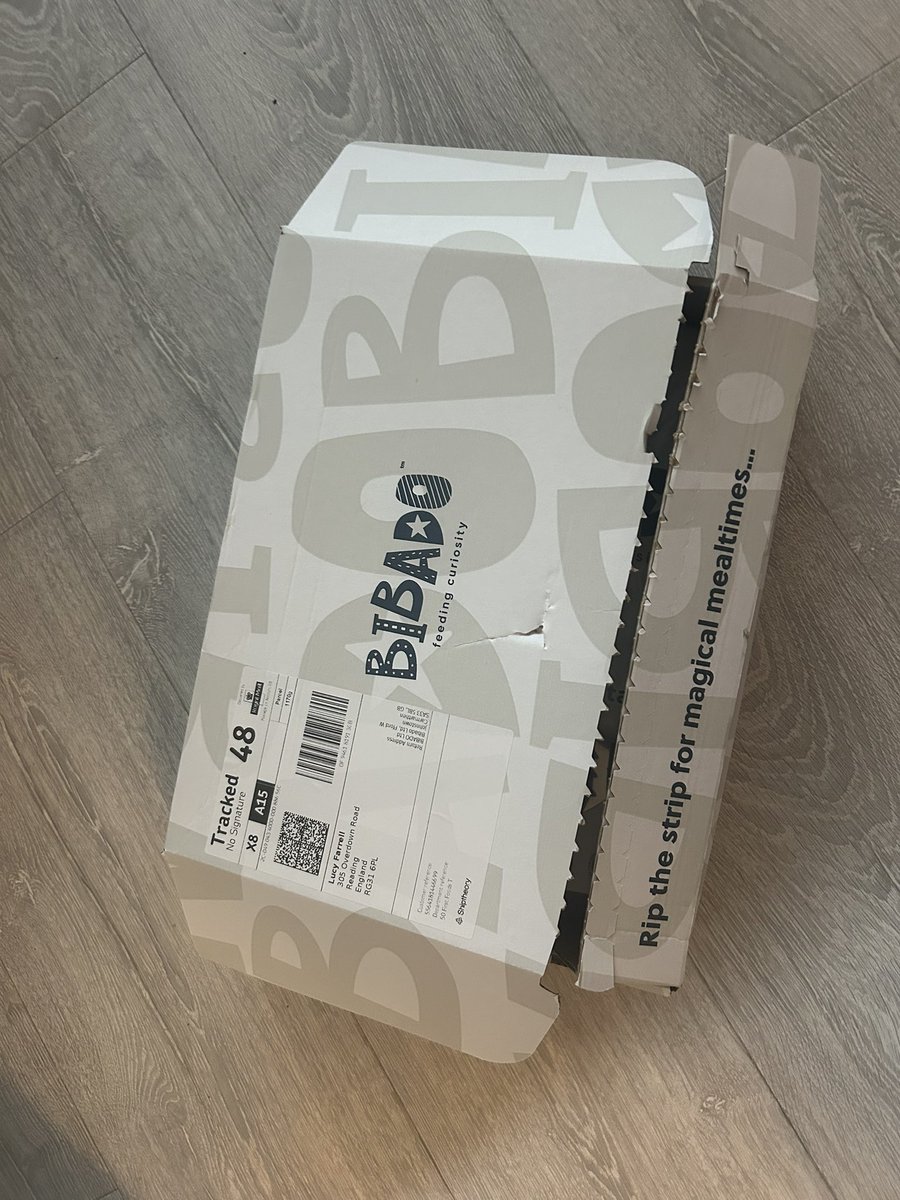 Lucy Cusack tweet media