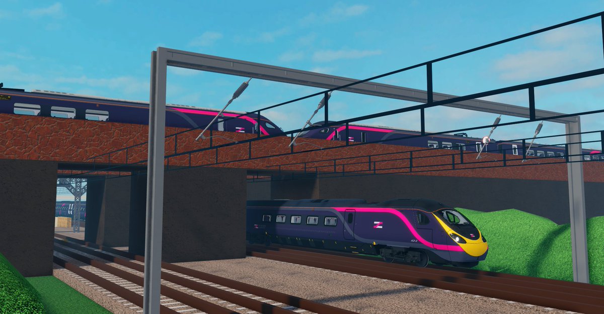 Rolling through in time for Christmas 🎄

#LoveSCR