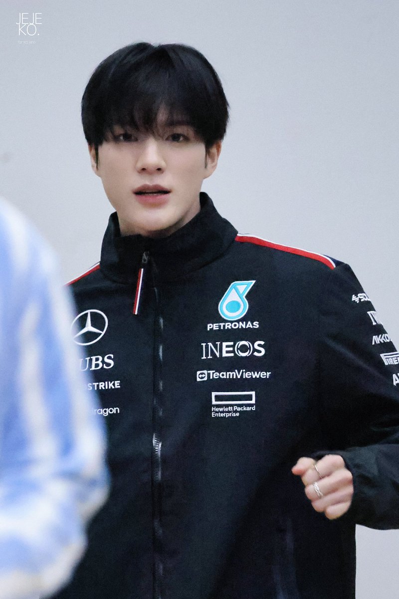 241221 K4

엄마 지퍼가 안 올라가요😿

#제노 #JENO #NCTDREAM #NCT