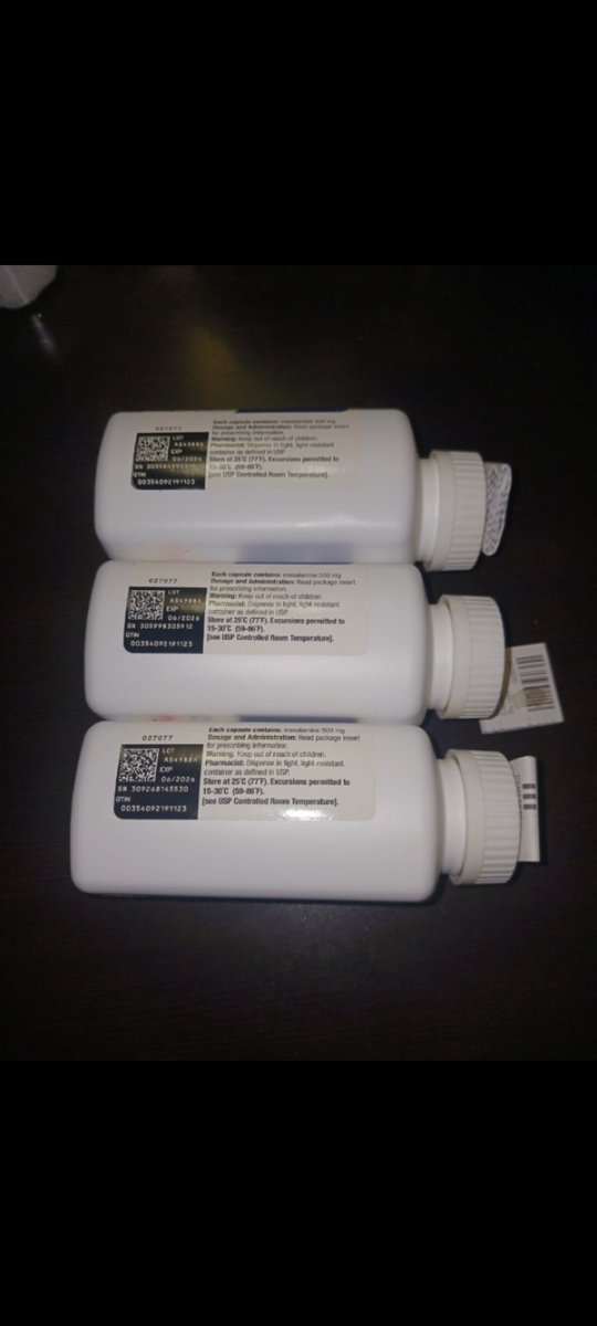 EwingsChasney's tweet photo. Hi my friend how are you doing? I have 3 bottles of Pentesa new $100 each bottle  retails for $935 each at store and 4 new bottles of Mesalamine Chrons and etc medicication $25 each total retails for over $100 each bottle $400 total for all 7 bottles. Over $3200 worth for $400. https://t.co/tiRgM337sj