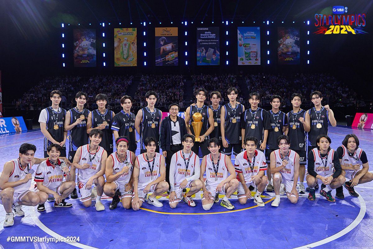GMMTV's tweet photo. จบการแข่งขันเป็นที่เรียบร้อยแล้ว ขอแสดงความยินดีกับผู้ชนะในทุกกีฬาด้วยนะคะ🏆
กีฬาจบแต่ #GMMTVStarlympics2024 ยังไม่จบ เตรียมไปสนุกกันต่อกับ STAR CONCERT ✨

📌BUY LIVE STREAMING TICKETS : https://t.co/nmPOf0dH6Q https://t.co/0aGsF903ys