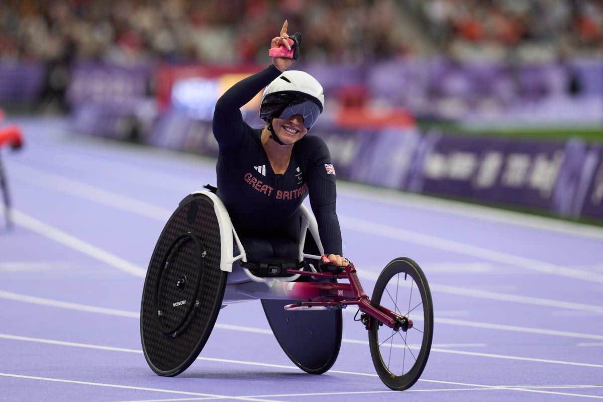 Team Scotland (@team_scotland) on Twitter photo 🌟🎄Christmas Countdown 🎄🌟
Who better to celebrate 5⃣ days to go with than Sammi Kinghorn and her incredible haul of five medals at Paris 2024!
Her first Paralympic gold and four fantastic silver 
🥇🥈🥈🥈🥈 #CelebrateSport 🌟🎄Christmas Countdown 🎄🌟
Who better to celebrate 5⃣ days to go with than Sammi Kinghorn and her incredible haul of five medals at Paris 2024!
Her first Paralympic gold and four fantastic silver 
🥇🥈🥈🥈🥈 #CelebrateSport