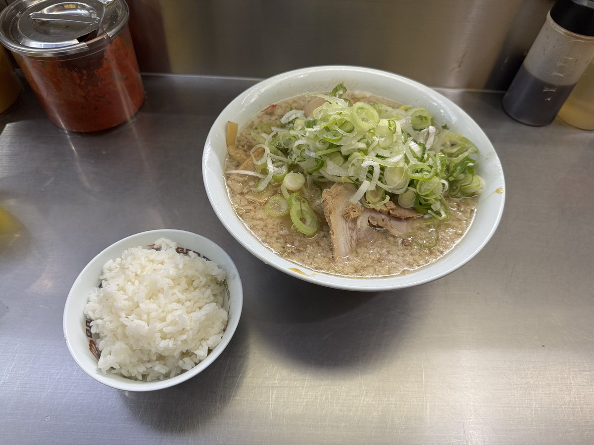 ラーメンの店 ホープ軒 千駄ヶ谷

ネギ食べたい日はここだよね