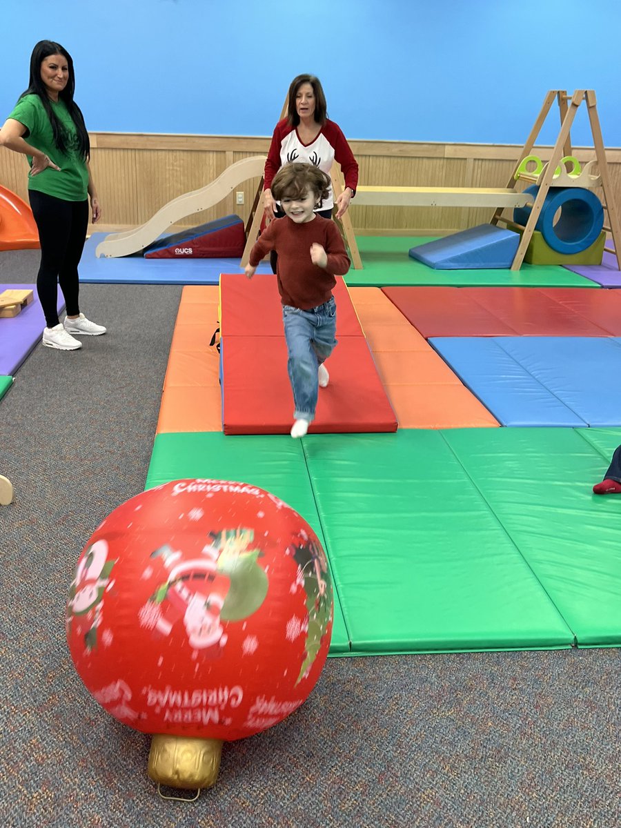 thekidsclubsi's tweet photo. What a way to end 2024! The preschool βHoliday Partyβ was so much fun. We had an ice cream party. π¦π¨ See you next year! 2οΈβ£0οΈβ£2οΈβ£5οΈβ£
More pics on our Facebook page. πΈ
#thekidsclubsi #party #winter #december #art #play #icecream #fun #decemberfun #preschool
#earlychildhood https://t.co/0LD3fvKkxL