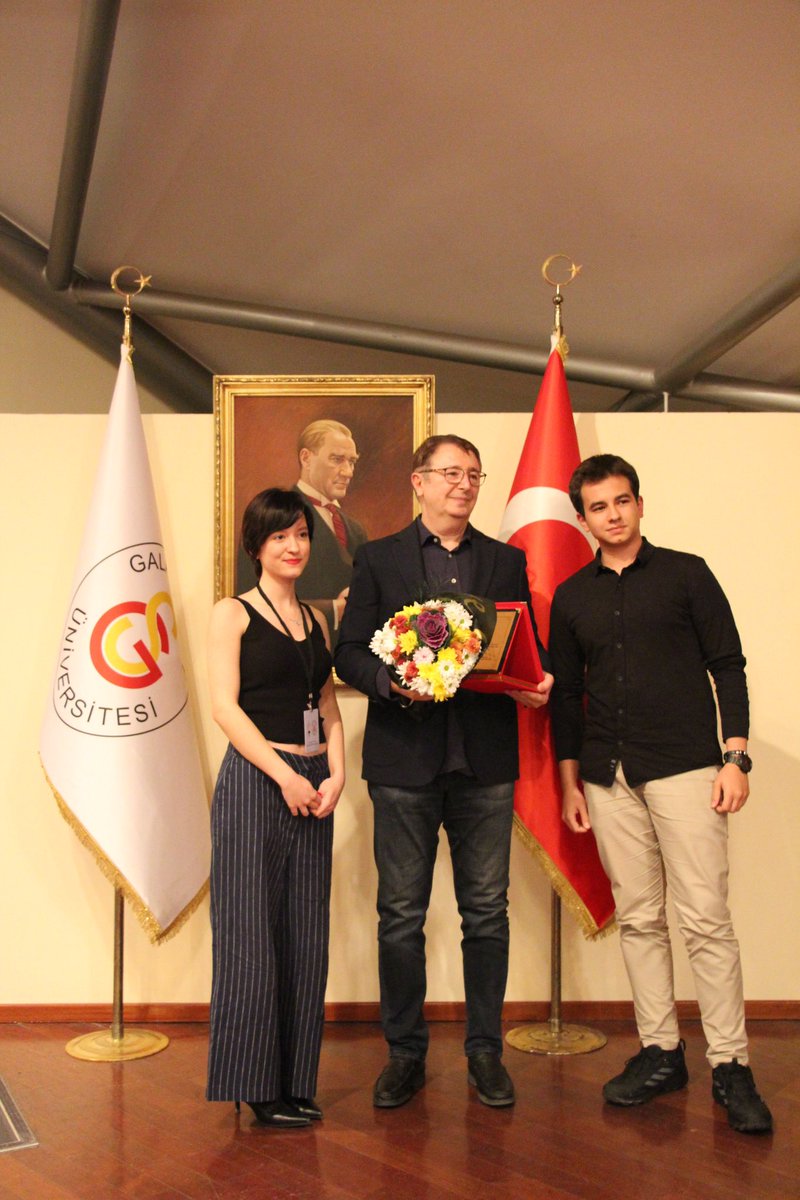 gsusbk's tweet photo. Zirvemizin ilk gününde Sayın İbrahim Uslu ile beraberdik. 
"Popülizm ve Teknoloji Çağında Siyasal İletişim" konulu oturumumuza katılımları için değerli konuğumuza teşekkür ederiz. 

@ibrahimsober https://t.co/7PVlnmEpuk