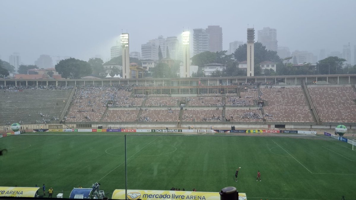 Chove, chuva!! 🌧️

Intervalo de jogo, Minas Geras 0 X 1 Rio de Janeiro!

⚽Keka

Transmissão oficial na tela da TV Globo.