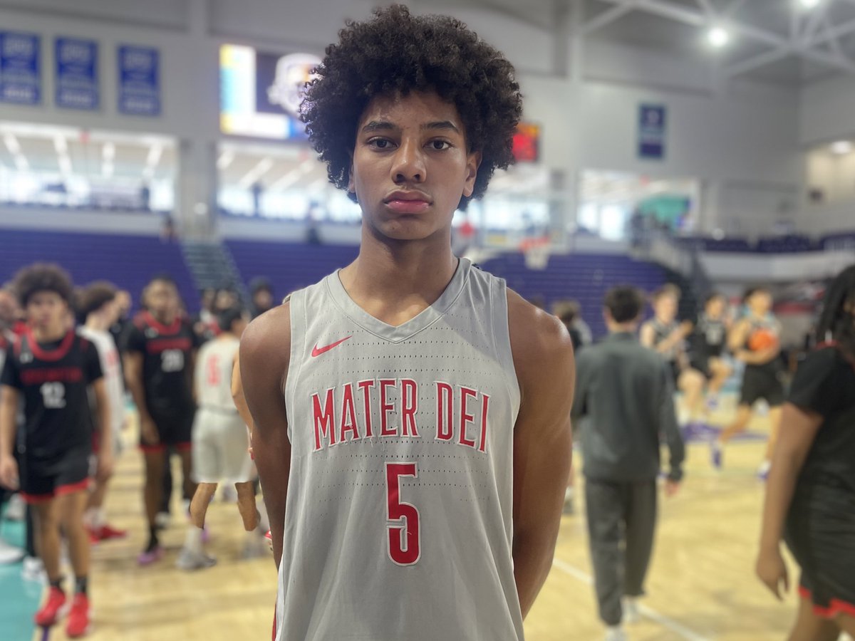 ELITE High School Scouting (@elitehsscouting) on Twitter photo FINAL
<a href="/MaterDeiHoops/">Mater Dei Boys Basketball</a> 66
<a href="/EdgewaterBBall/">Edgewater Basketball</a> 53
‘27 Demarcus Henry (📷) led with versatility + IQ on both ends. ‘26 Luke Barnett showed added pop as ‘25 Blake Davidson (Nevada) facilitated up front + ‘28 Evan Willis flashed on the wing.
‘25 Darius Washington (Kennesaw) led Edgewater FINAL
<a href="/MaterDeiHoops/">Mater Dei Boys Basketball</a> 66
<a href="/EdgewaterBBall/">Edgewater Basketball</a> 53
‘27 Demarcus Henry (📷) led with versatility + IQ on both ends. ‘26 Luke Barnett showed added pop as ‘25 Blake Davidson (Nevada) facilitated up front + ‘28 Evan Willis flashed on the wing.
‘25 Darius Washington (Kennesaw) led Edgewater