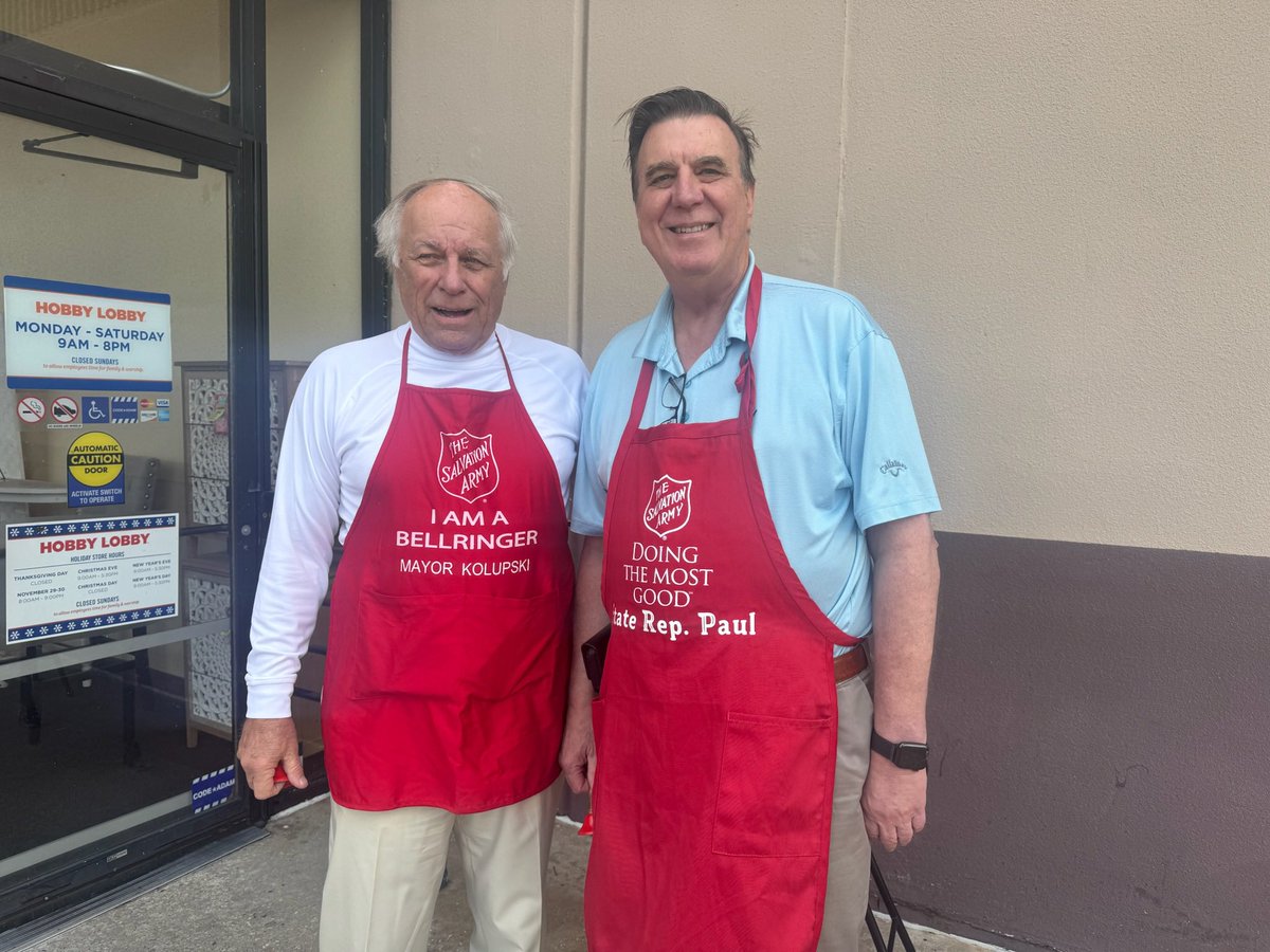 Karen Engle (@karenengle) on Twitter photo Ran into these amazing public servants who not only give back to their individual communities, but also take time to serve the greater good! <a href="/SeabrookTX/">City of Seabrook, Texas</a> Mayor Thom Kolupski, State Representative @DennisPaul129, <a href="/FriendswoodCity/">City of Friendswood</a> Mayor Mike Foreman & Former Kemah Mayor Carl Joiner Ran into these amazing public servants who not only give back to their individual communities, but also take time to serve the greater good! <a href="/SeabrookTX/">City of Seabrook, Texas</a> Mayor Thom Kolupski, State Representative @DennisPaul129, <a href="/FriendswoodCity/">City of Friendswood</a> Mayor Mike Foreman & Former Kemah Mayor Carl Joiner