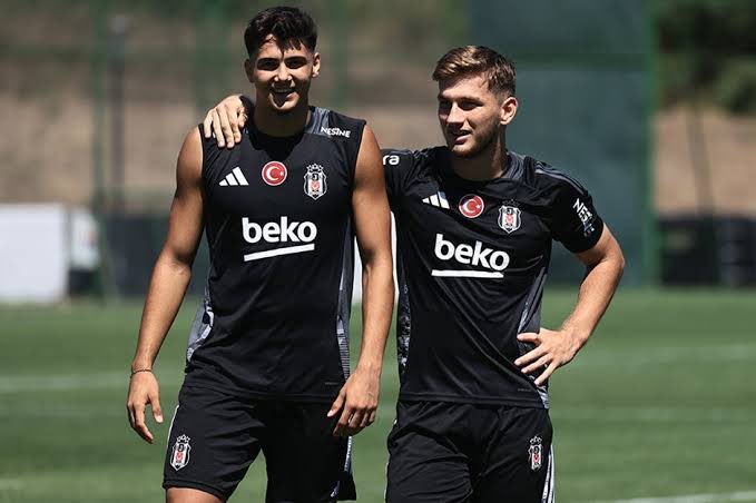 Sergen Yalçın: Her genç oyuncuyu kullanamayız. Burası Beşiktaş, burada 10-11 tane genç oyuncu oynamaz. Beşiktaş çok genç oyuncularla oynayacak, genç takım kurulacak diye bir yanılma olmasın. Bizde öyle bir durum olmayacak.