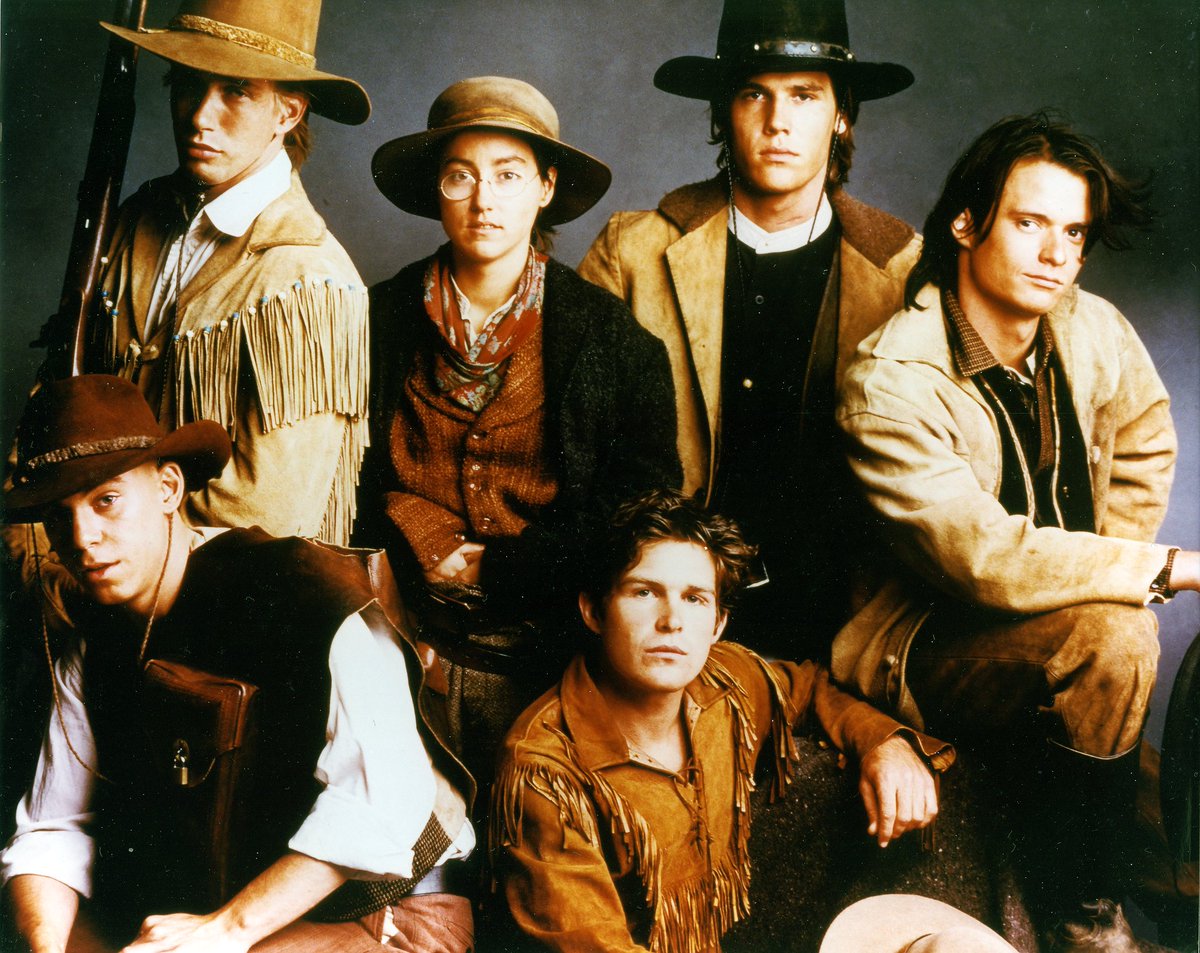 TheYoungRiders's tweet photo. #TYRXmasCountdown2024 #Dec21st 🤠🐎🎄🎁🎀 #TheYoungRiders #TravisFine #StephenBaldwin #YvonneSuhor #TyMiller #JoshBrolin #GreggRainwater #IkeMcSwain #WilliamFCody #LouMcCloud #TheKid #JimmyHickok #BuckCross #TYRpublicityphoto (personal TYR collection) https://t.co/bPz6KXzUn4
