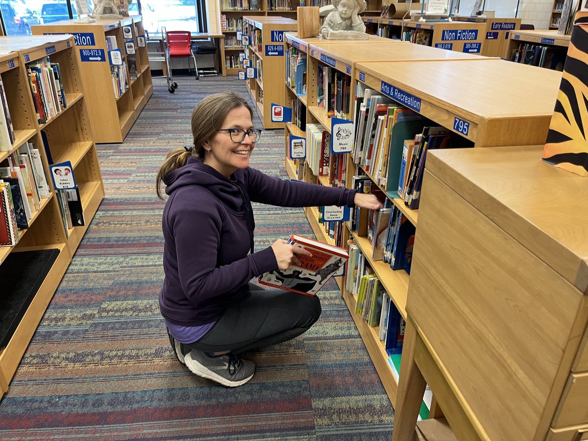 LoweLibrary tweet media