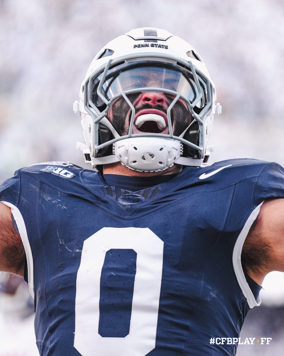 White out on a bluebird day. 

#CFBPlayoff •#WeAre