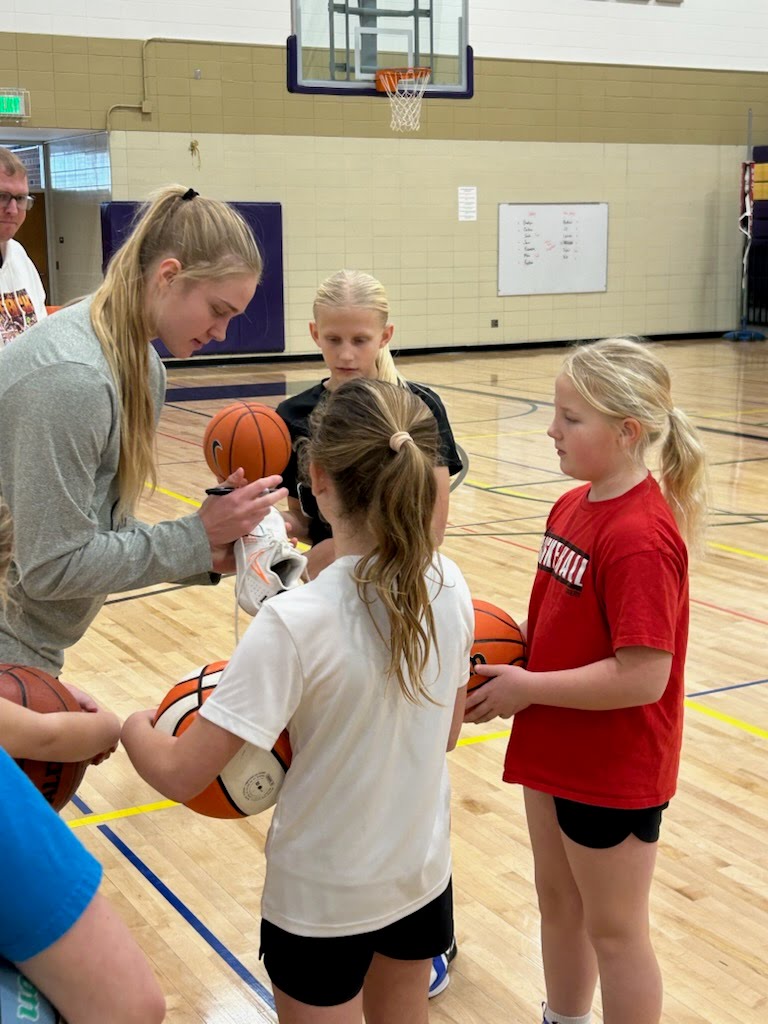 Minnesota Fury AAU (@minnesotafury) on Twitter photo We are having so much fun in the gym today! 🤩🤩
Thank you <a href="/OliviaOlson2024/">Olivia Olson</a> & <a href="/DengerudSam/">Sam Dengerud</a> 🩵💛 We are having so much fun in the gym today! 🤩🤩
Thank you <a href="/OliviaOlson2024/">Olivia Olson</a> & <a href="/DengerudSam/">Sam Dengerud</a> 🩵💛