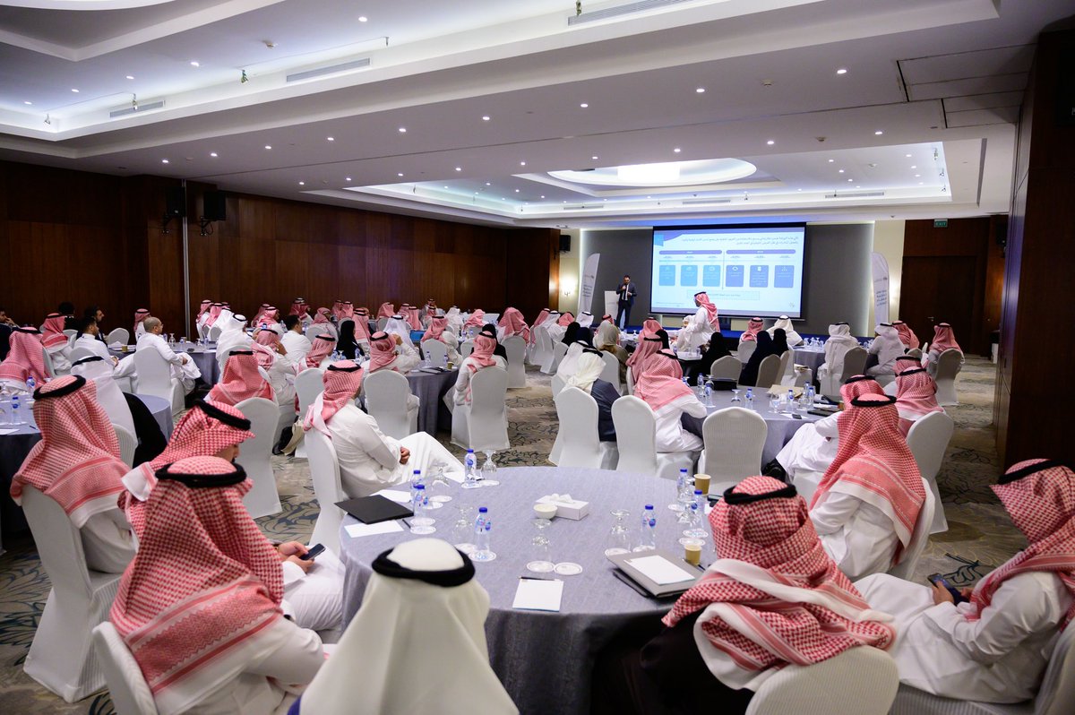 AlangariMaan's tweet photo. أقامت الإدارة العامة للتعاونيات الأسبوع الماضي ورشة عمل لاستراتيجية #القطاع_التعاوني بمشاركة ١٣٠+ شخص يمثلون ٥٠+ من الجهات الحكومية والخاصة و المنظمات الدولية .
أقيمت الورشة على مدى ثلاثة أيام في مدينة الملك عبدالله الاقتصادية. https://t.co/Ggocrb7u6b