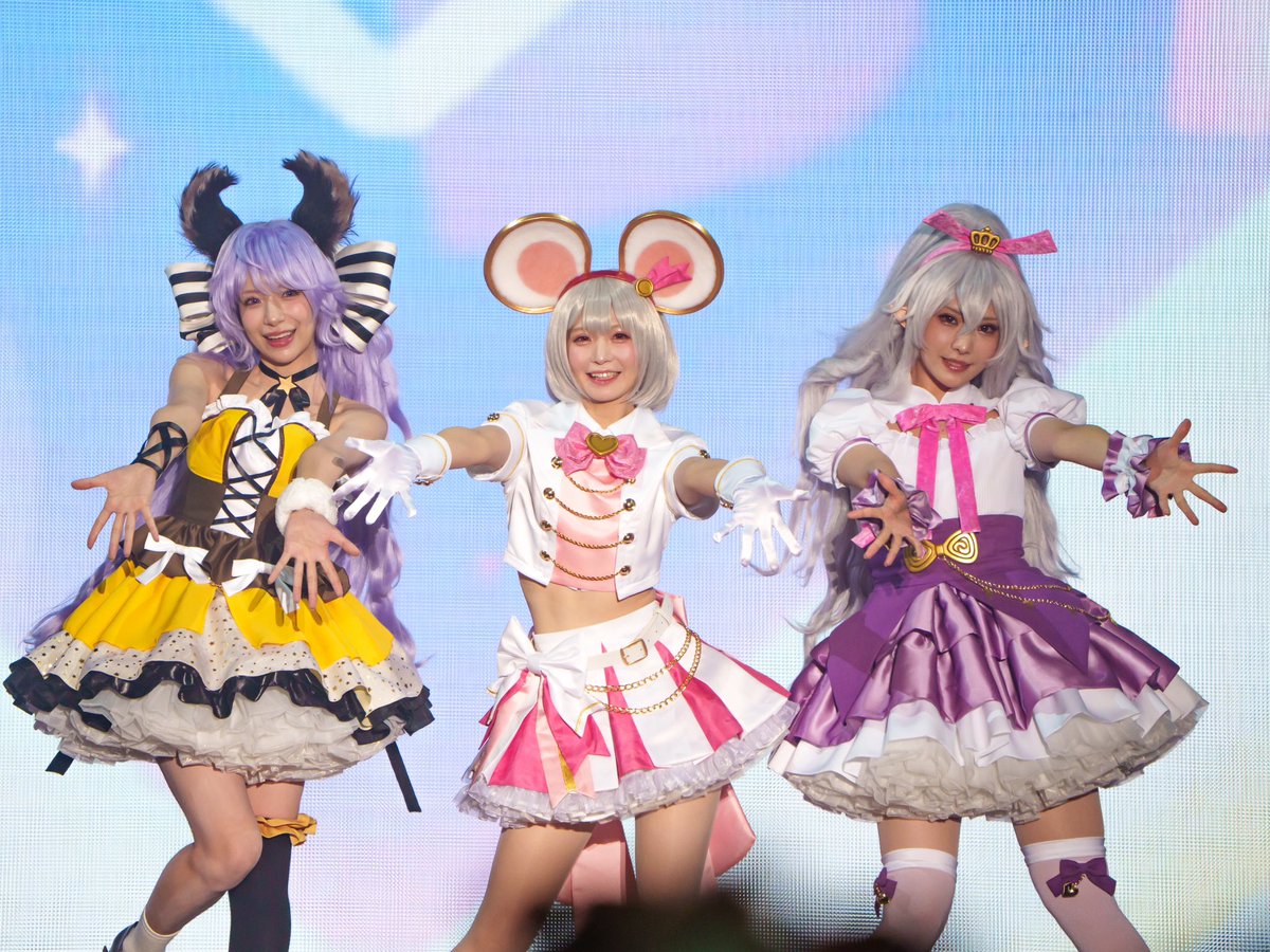 CHIKA_photo_gf tweet picture