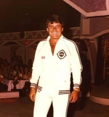 Gündüzüm seninle, gecem seninle... #FerdiÖzbeğen