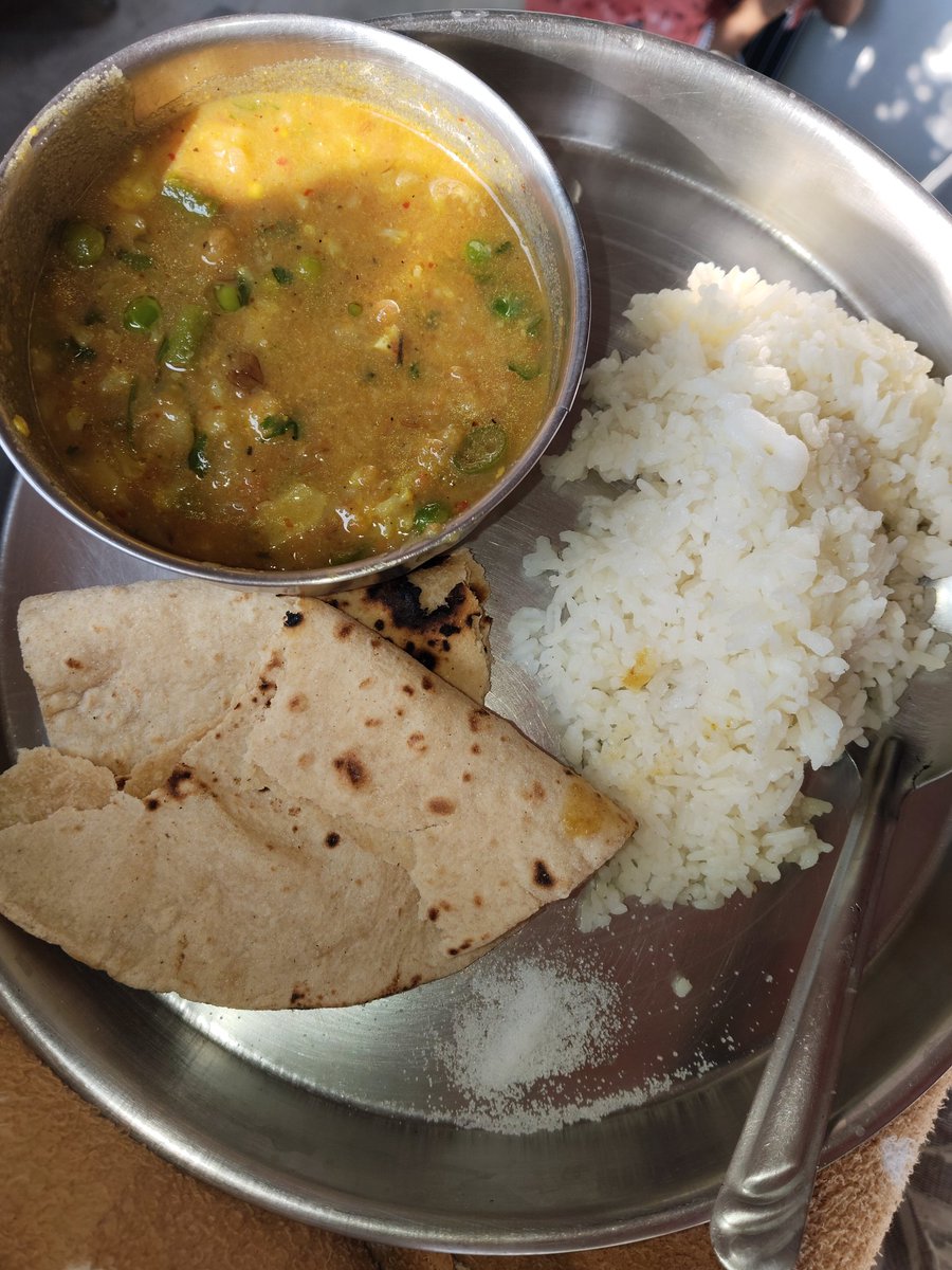 Ab mai khana khane ja rha hu....
Mere sath me kaun kaun dinner karega ..plz come