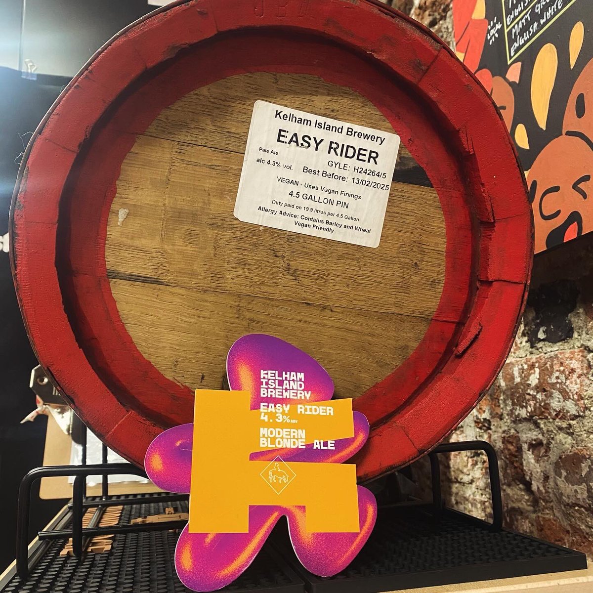 Hop Hideout ® (@hophideout) on Twitter photo It’s our LAST wooden pin of the year & it’s a GOOD one for the run up to #Christmas here at Hop Hideout in <a href="/LeahsYard/">Leah's Yard</a> 🎄 Plus it’s the 1st time we’ve had this iconic Sheffield brewery <a href="/KelhamBrewery/">Kelham Island Brewery</a> in our little cask. Easy Rider at 4.3% is a delight to sup with…
1/2 It’s our LAST wooden pin of the year & it’s a GOOD one for the run up to #Christmas here at Hop Hideout in <a href="/LeahsYard/">Leah's Yard</a> 🎄 Plus it’s the 1st time we’ve had this iconic Sheffield brewery <a href="/KelhamBrewery/">Kelham Island Brewery</a> in our little cask. Easy Rider at 4.3% is a delight to sup with…
1/2